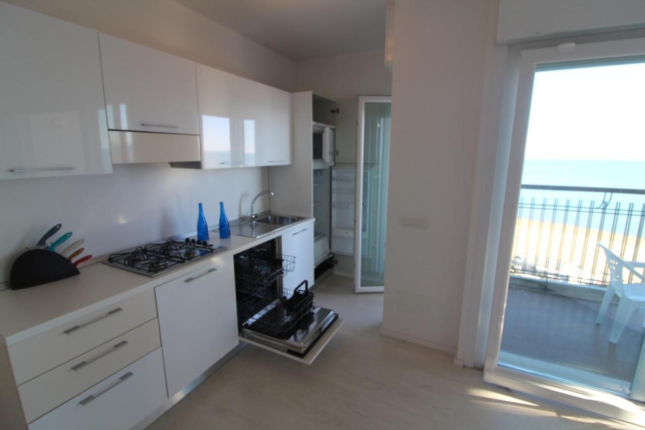 Residence Excelsior Lignano Sabbiadoro Buitenkant foto