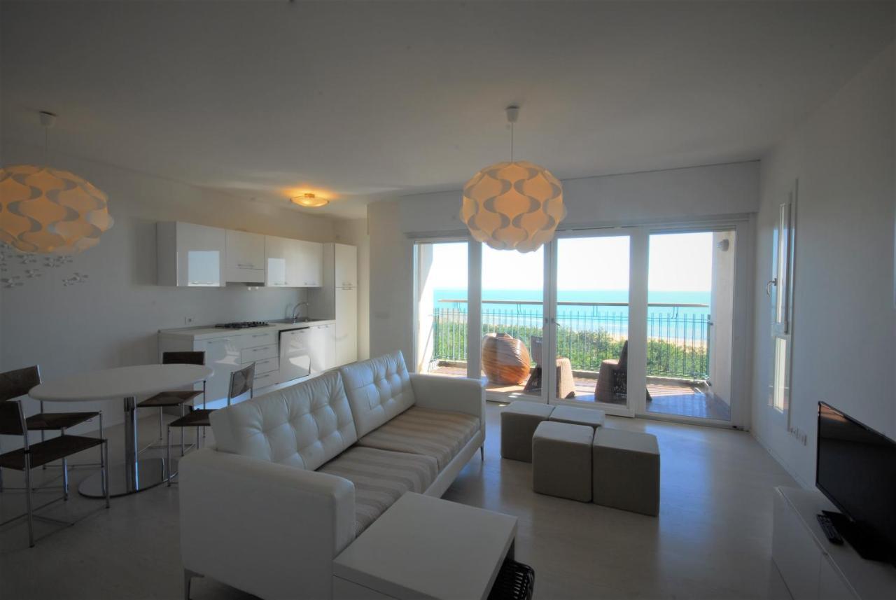 Residence Excelsior Lignano Sabbiadoro Buitenkant foto