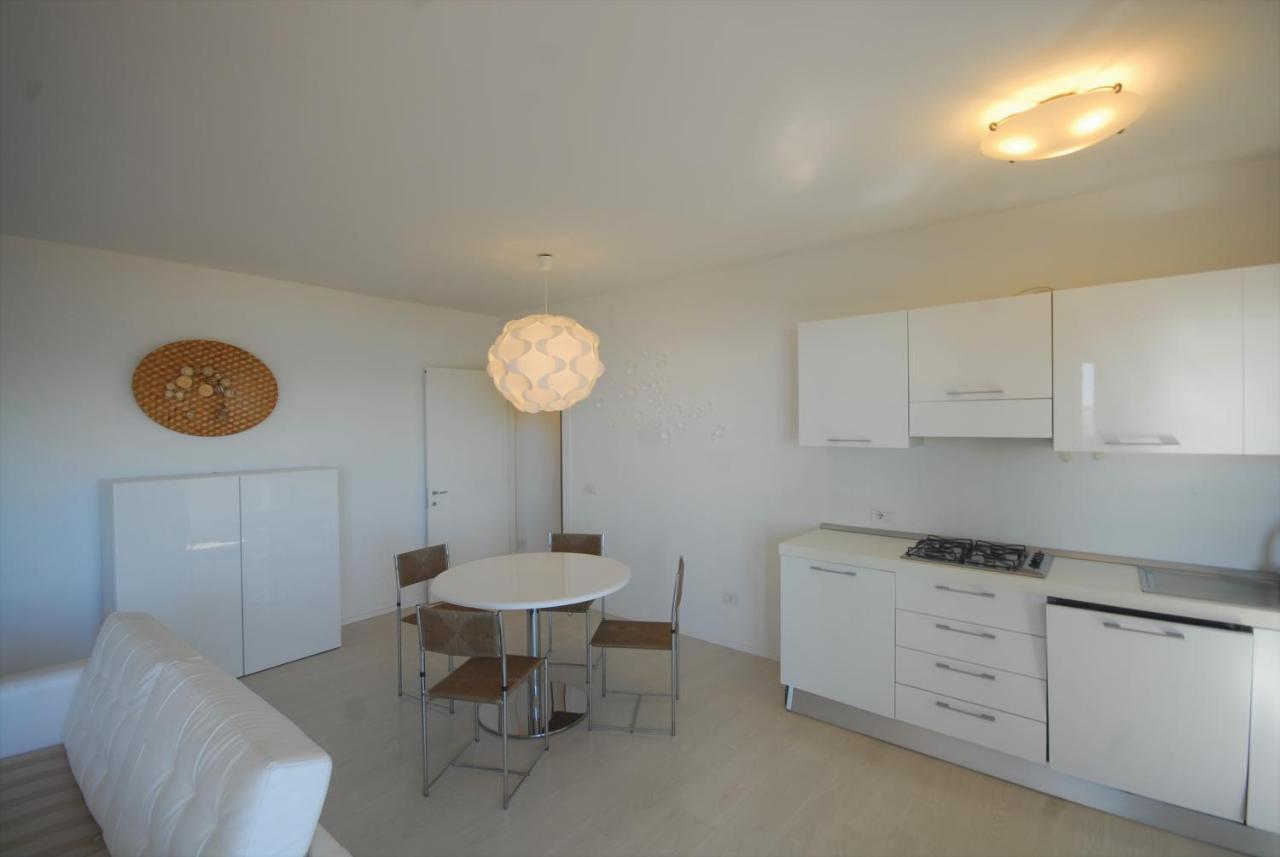 Residence Excelsior Lignano Sabbiadoro Buitenkant foto
